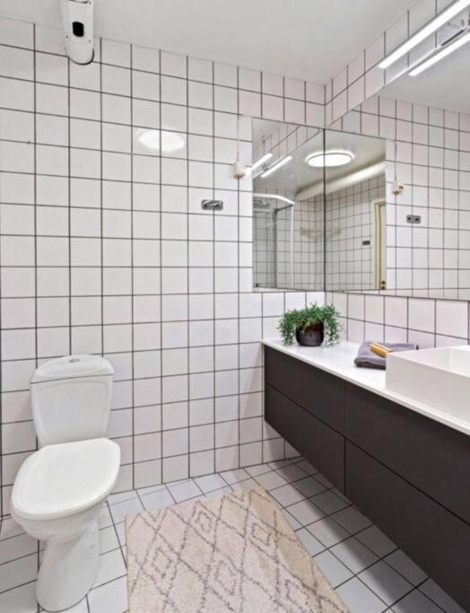 Spacious Central Apartment Tromso Ngoại thất bức ảnh